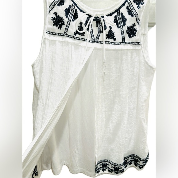 INC Studio Sleeveless Embroidered Top - Picture 2 of 7